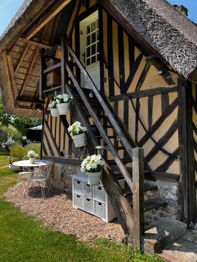 La Romance Et La Romanesque Berville-sur-Mer Exterior foto